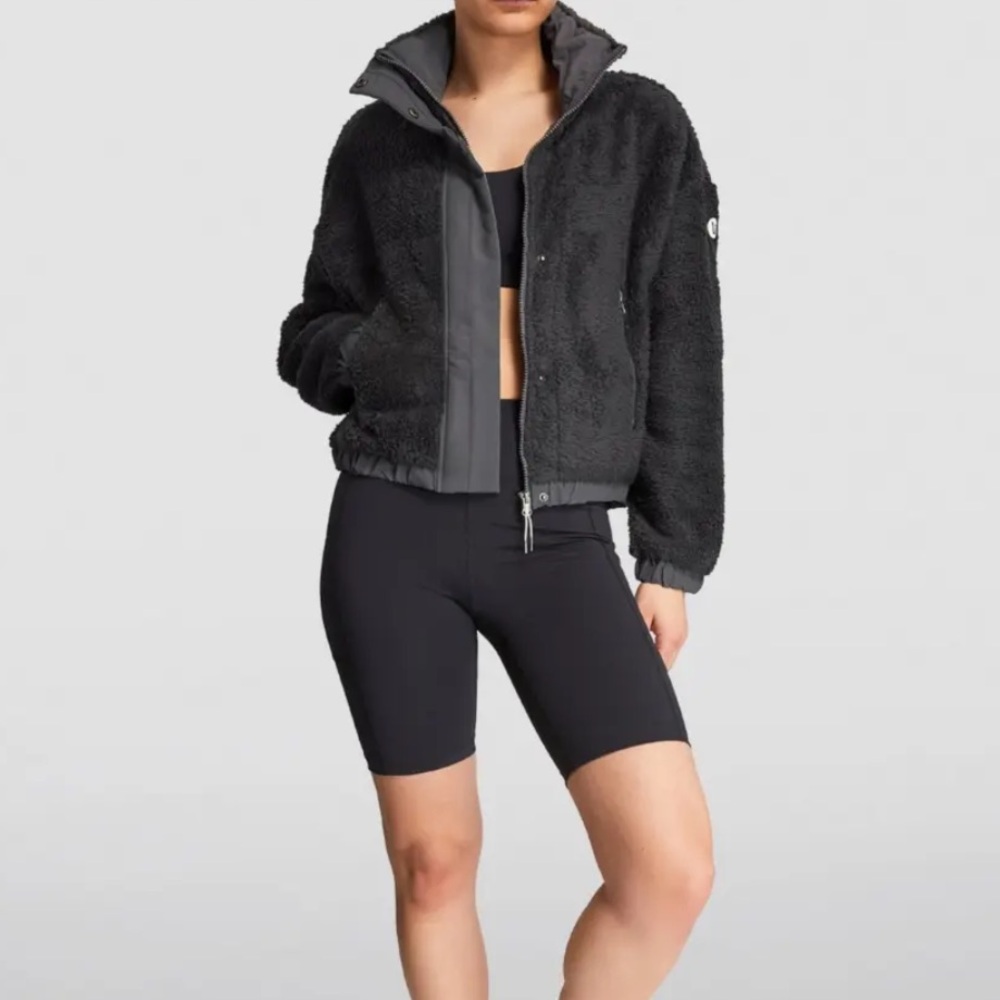 VUORI Sherpa Cozy Black Large Jacket - Picture 2 of 10